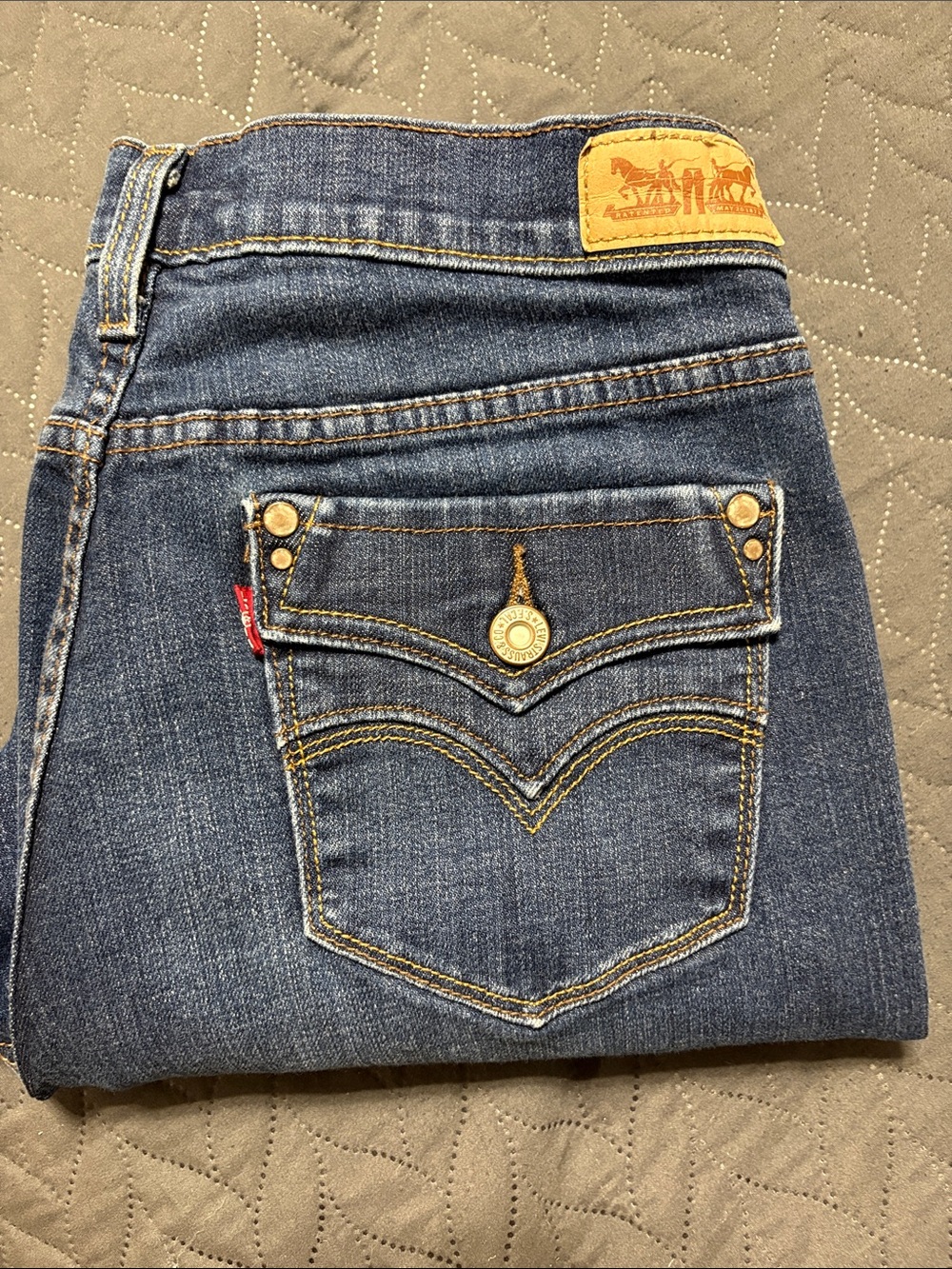 Levi's Classic Indigo 505 Straight Leg Jeans